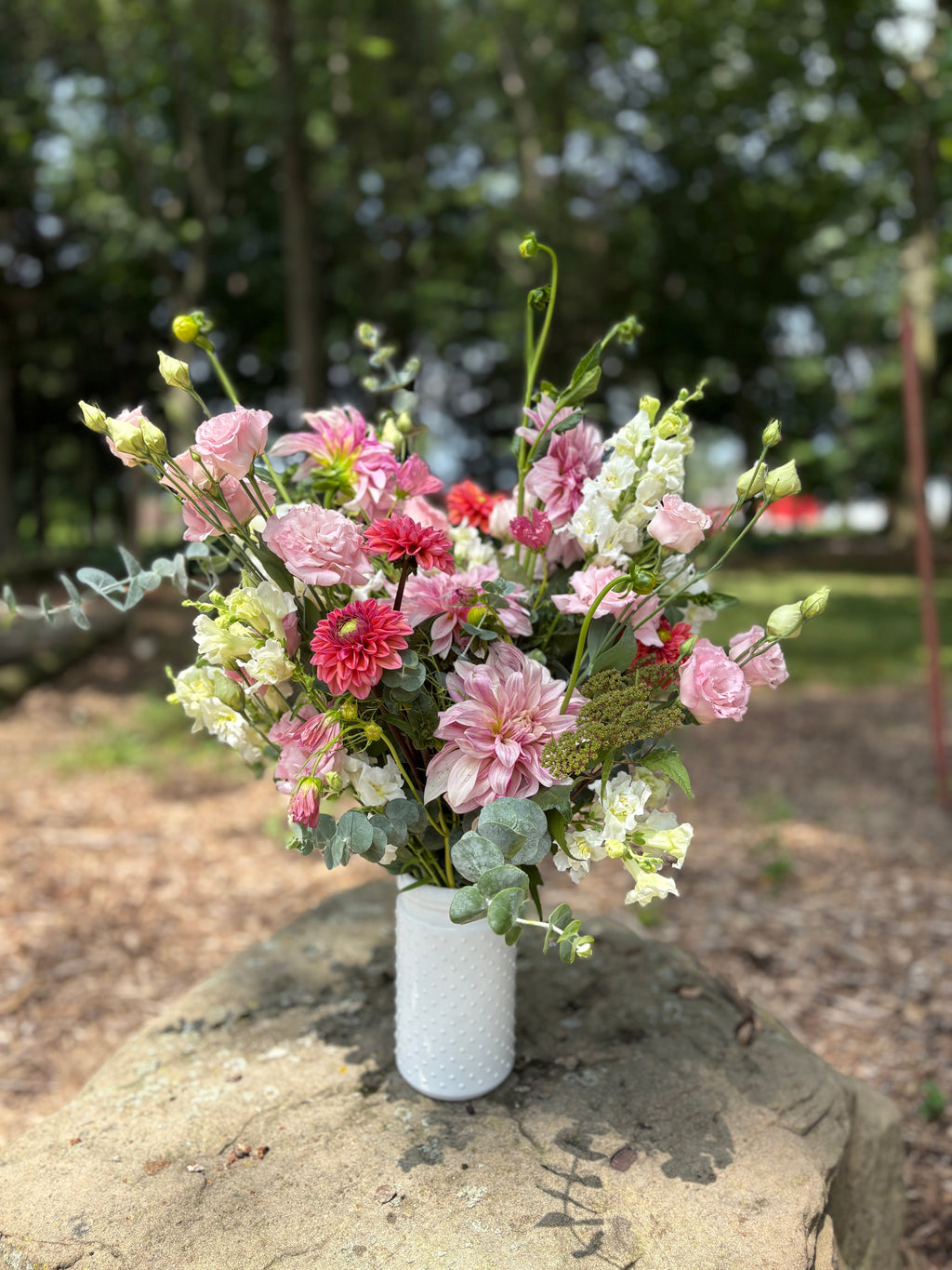 IN LOVING MEMORY 🌸💙💛 — Fresh Flower Vase Tribute | For Moms, Dads & All Beloveds | ESTHER-A-ROSE